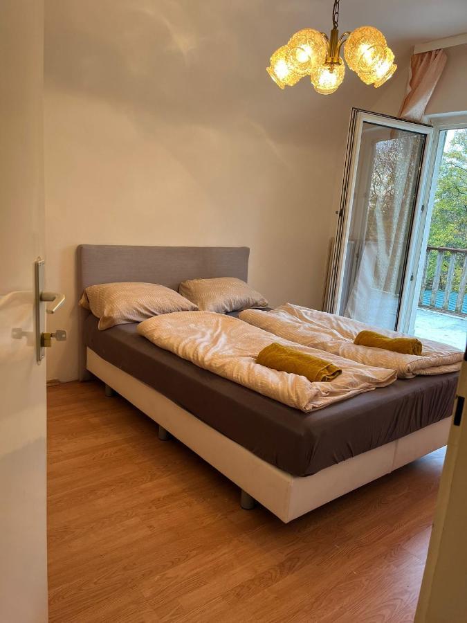 Breathtaking Shared Villa Near Danube River /W Garden And Parking Vienna Luaran gambar