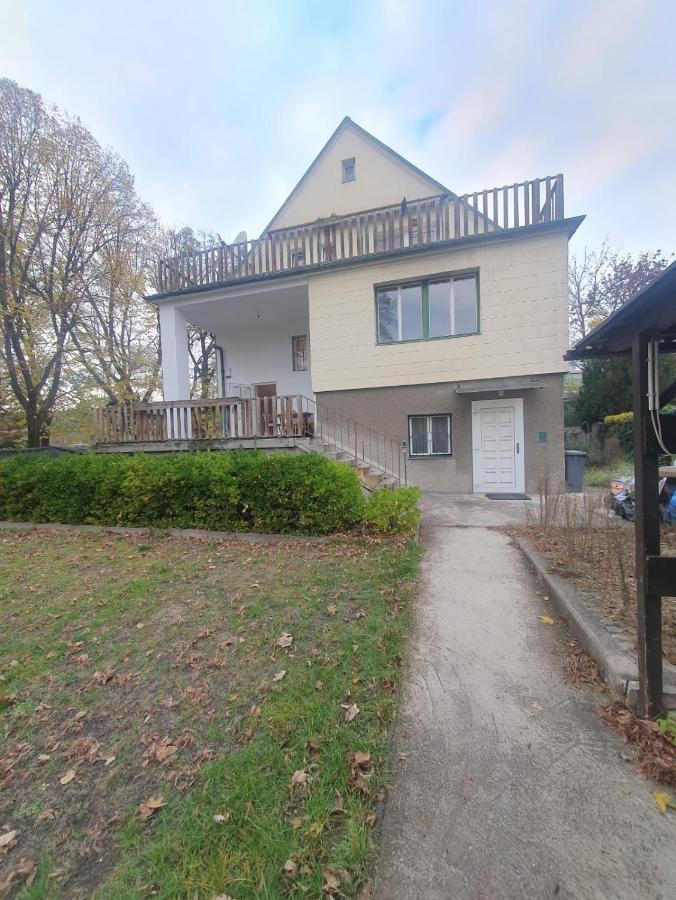 Breathtaking Shared Villa Near Danube River /W Garden And Parking Vienna Luaran gambar