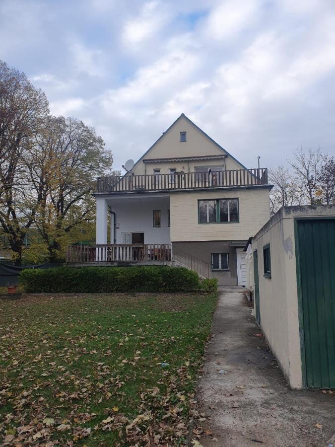 Breathtaking Shared Villa Near Danube River /W Garden And Parking Vienna Luaran gambar